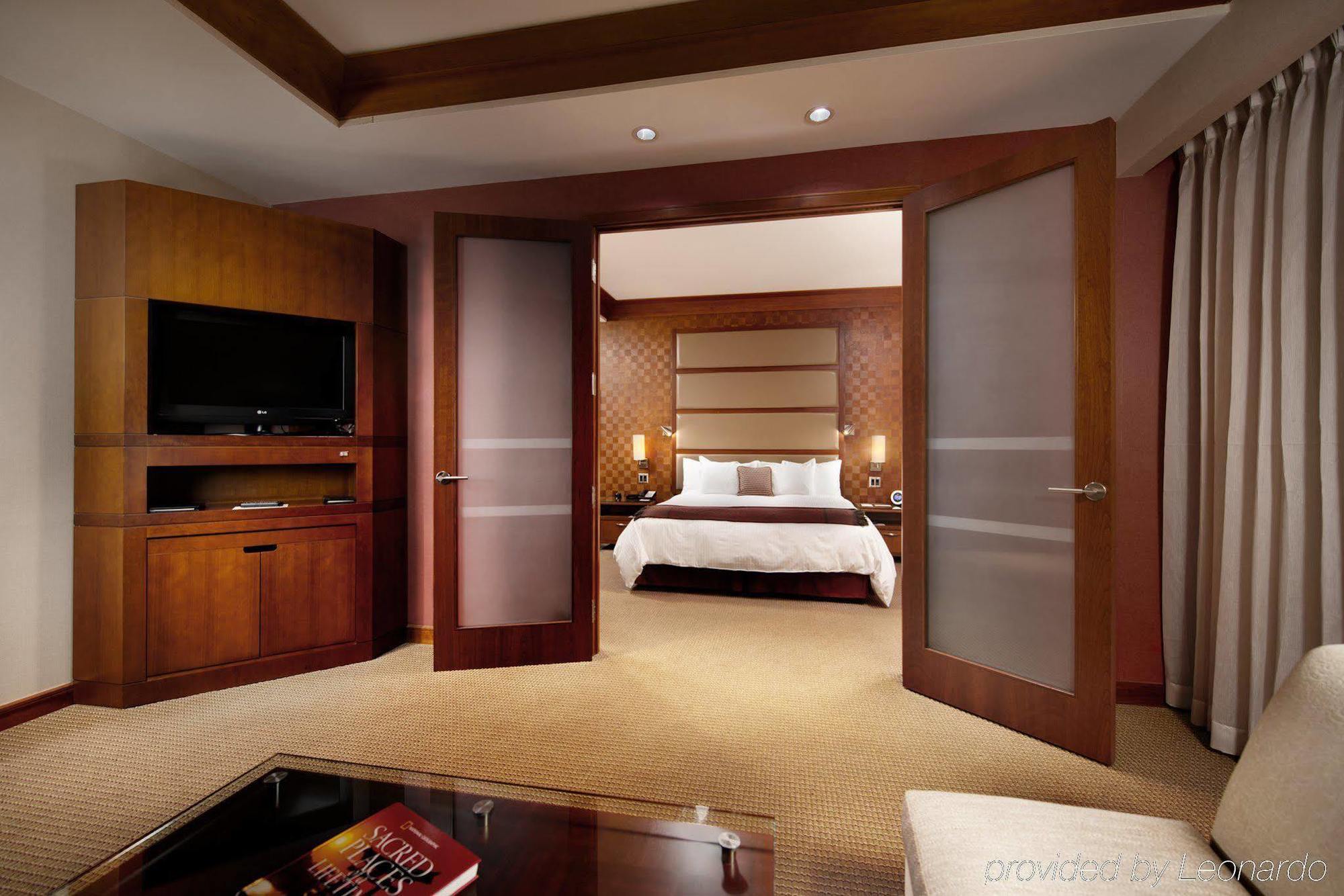 Turning Stone Resort And Casino Verona Bagian luar foto